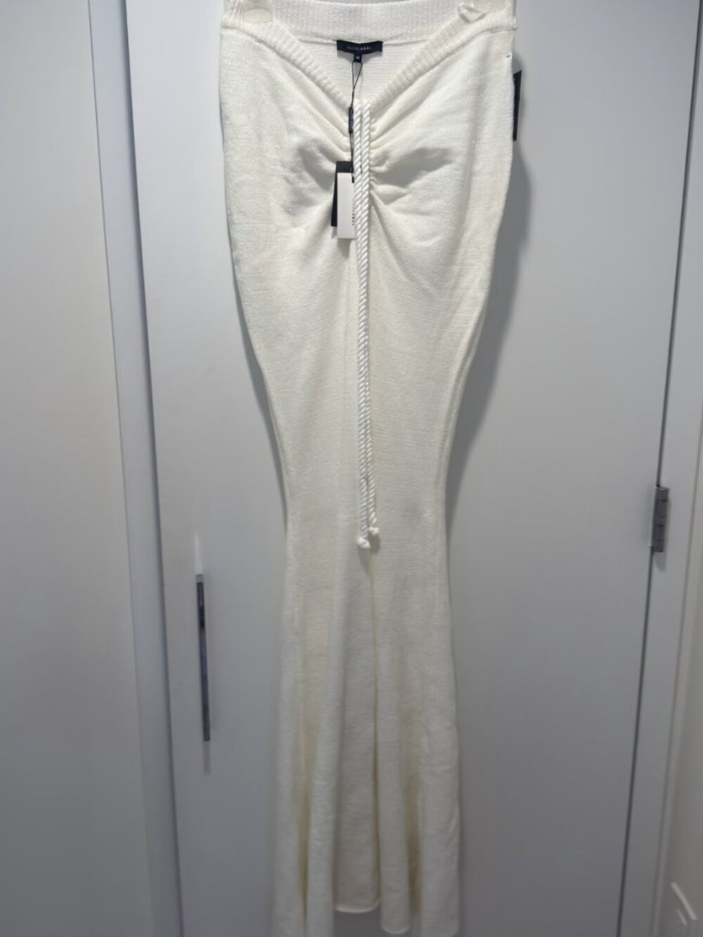 NWT JLUXLABEL Ivory Ruched Fishtail Maxi Resort Skirt Size M